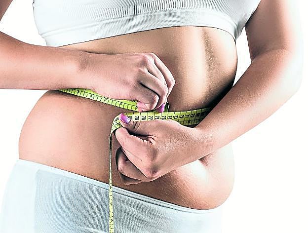 La clave está en la cintura; nuestro contorno no puede ser superior a la mitad de la altura si queremos tener un peso adecuado. 