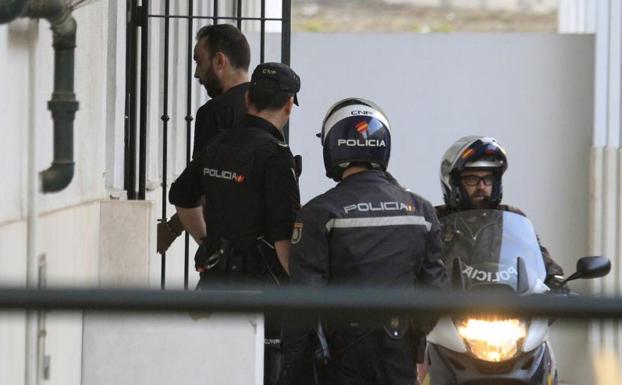 Prorrogan la detención del piloto de la lancha que mató a un niño en Algeciras