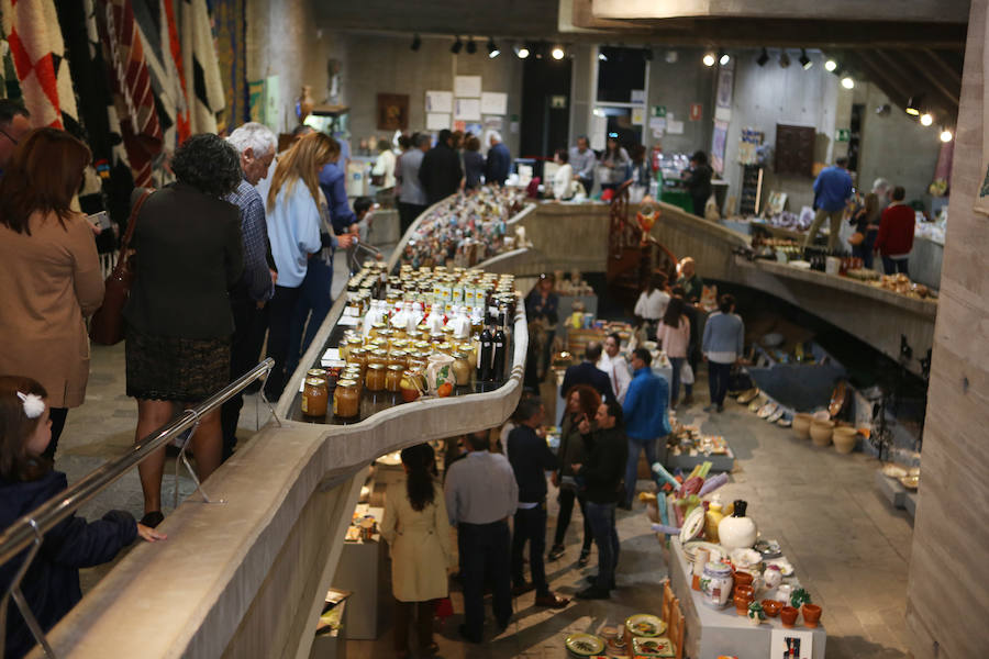 Visitantes durante la Noche de los Museos de Lorca.