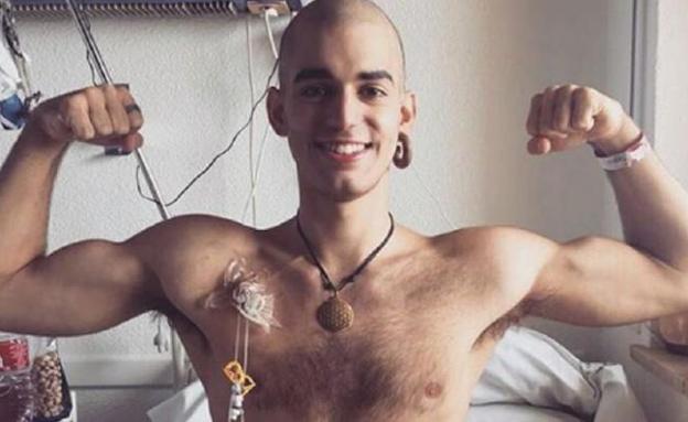 El joven Pablo Raez falleció de leucemia tras protagonizar una dura lucha contra la enfermedad y conseguir recaudar fondos para investigar la cura. 