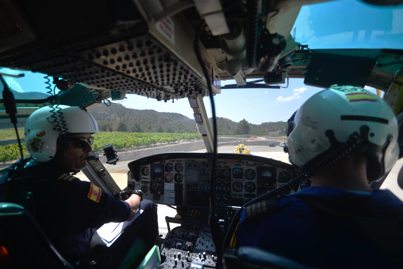 La lucha contra el fuego gana músculo desde el aire: este año el Plan Infomur contará por primera vez con cinco helicópteros y un avión anfibio