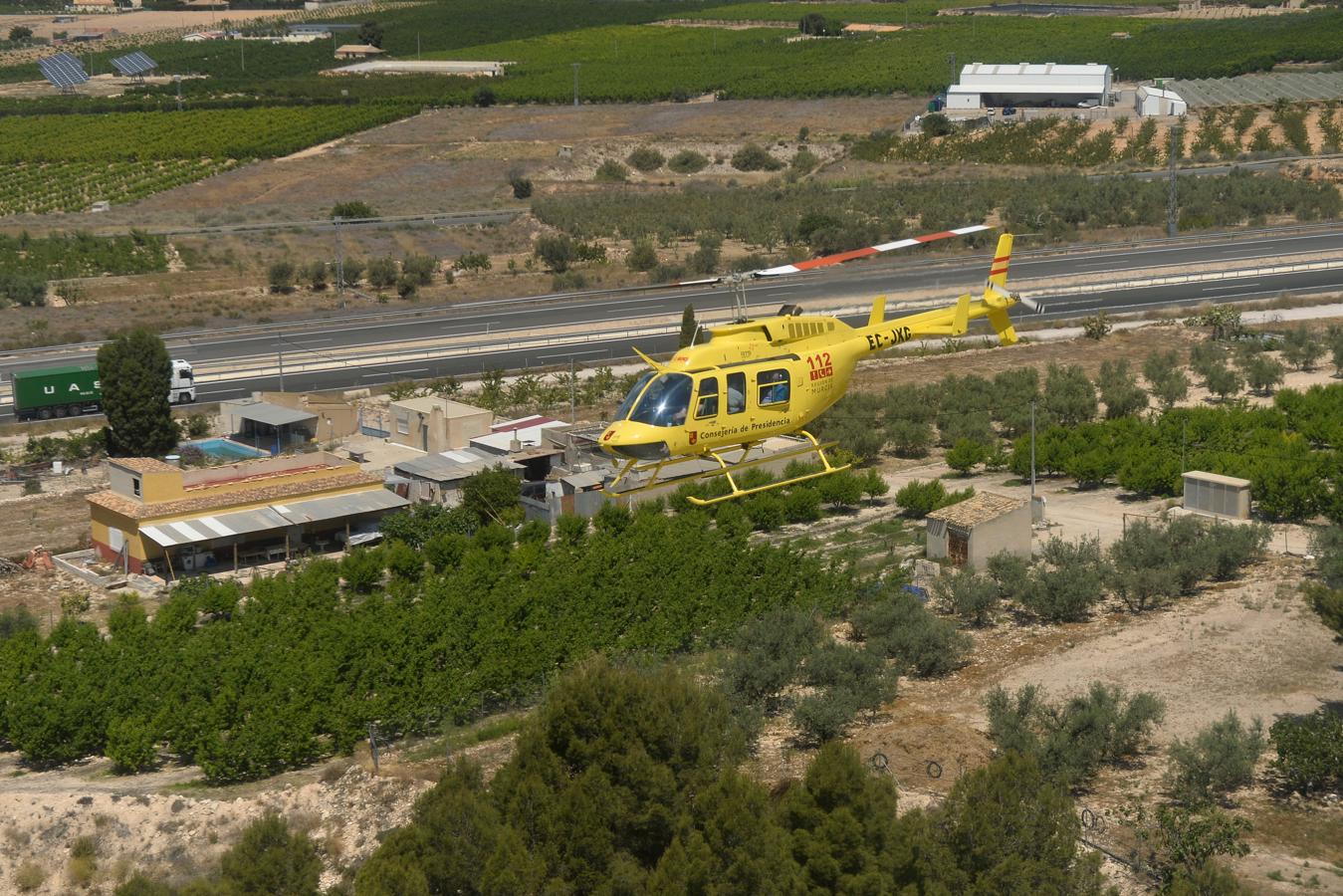 La lucha contra el fuego gana músculo desde el aire: este año el Plan Infomur contará por primera vez con cinco helicópteros y un avión anfibio