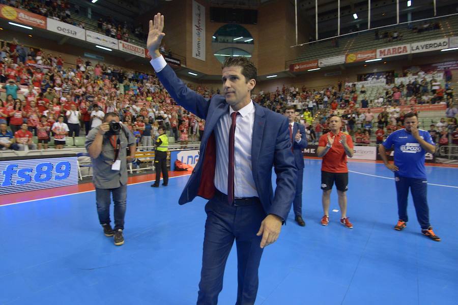 El conjunto charcutero cae eliminado en semifinales de la Liga después de ser superado contundentemente por el cuadro blaugrana