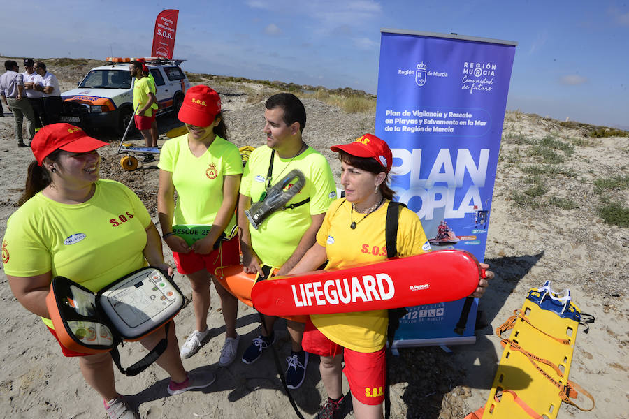 La Comunidad activará durante la época de peligro alto un dispositivo compuesto por más de 250 personas a lo largo de los 127 puestos repartidos en 76 playas