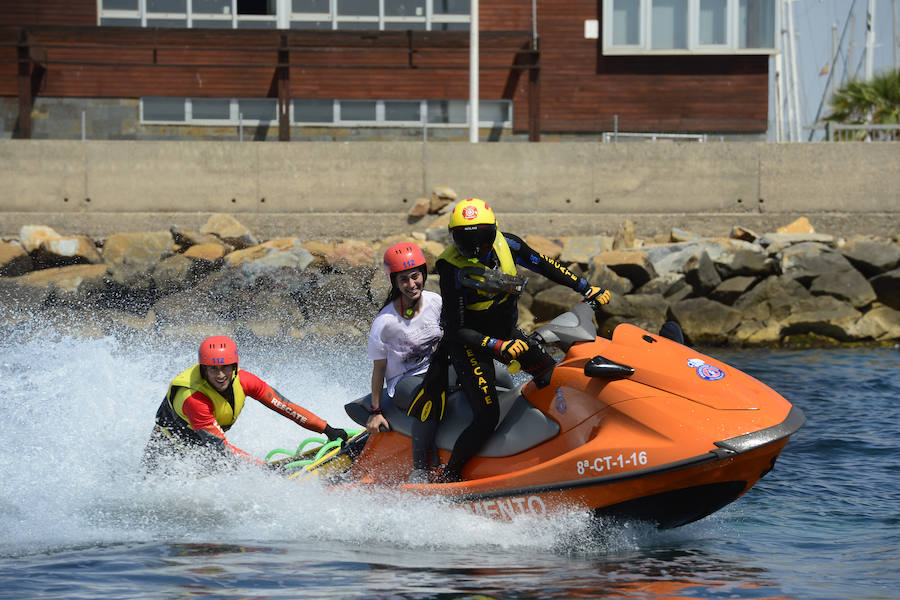 La Comunidad activará durante la época de peligro alto un dispositivo compuesto por más de 250 personas a lo largo de los 127 puestos repartidos en 76 playas