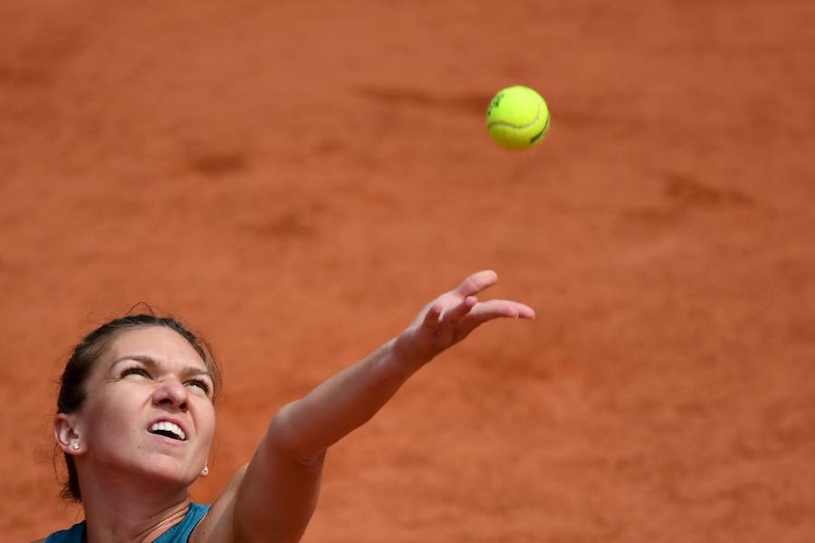 Halep derrota a la estadounidense Stephens en la final de Roland Garros femenino. La rumana, número uno del mundo, se hace así con su primer Grand Slam tras tres intentos fallidos