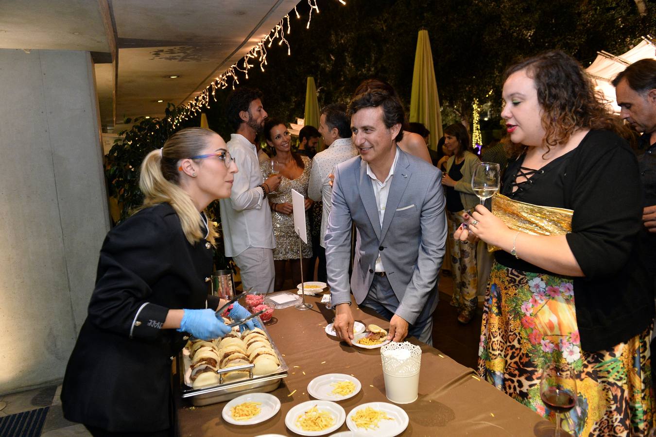 La quinta edición de Hello Summer, organizada por 'La Verdad' y Promenade, se convierte en la fiesta más fresca y querida del verano.