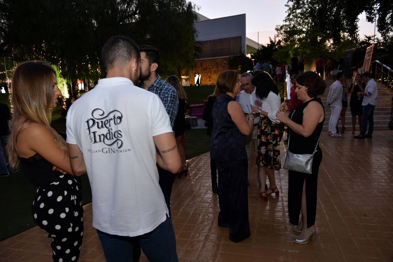 La quinta edición de Hello Summer, organizada por 'La Verdad' y Promenade, se convierte en la fiesta más fresca y querida del verano.