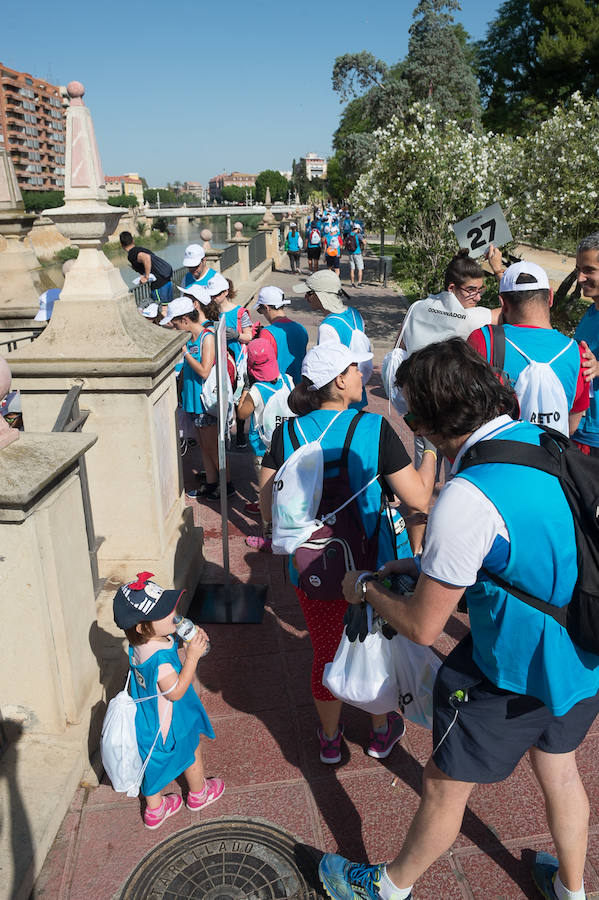 Participan en Murcia en una actividad de limpieza del Segura, desde la Contraparada hasta la Fica