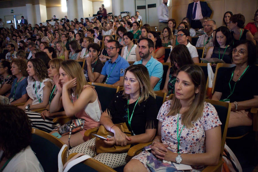 El presidente regional subraya que «uno de cada cuatro euros del presupuesto regional, más de 1.100 millones, se destinan a Educación»