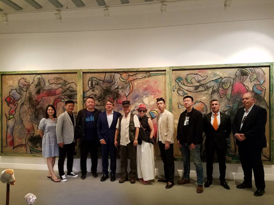 Visita de la delegación de la Academia Nacional de Arte de China al museo Cristóbal Gabarrón de Mula