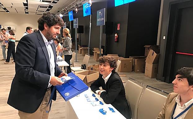 López Miras, en el 19º Congreso Nacional del Partido Popular en Madrid.