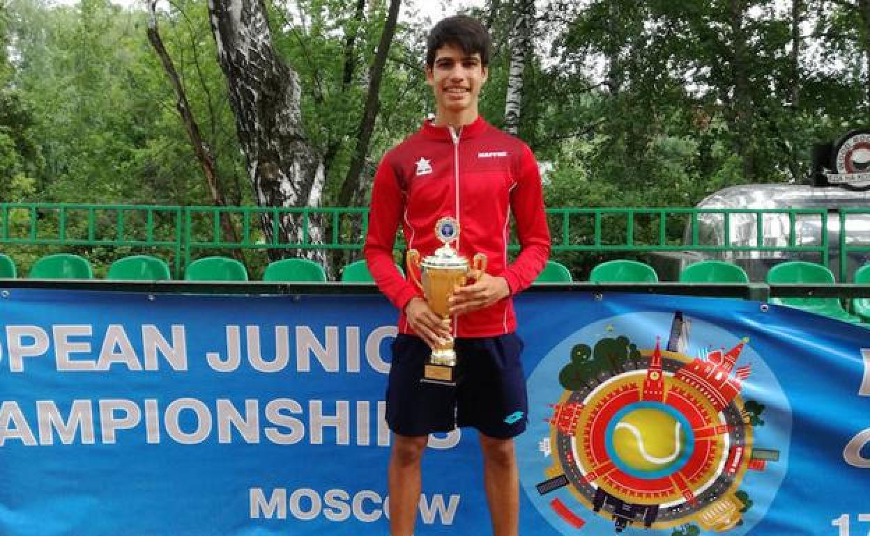 El tenista murciano Carlos Alcaraz se proclama campeón de Europa sub 16 en Moscú