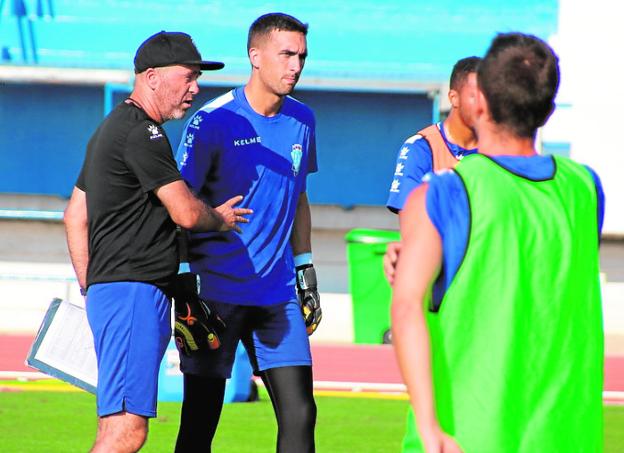 Pontes con Simón, en un entrenamiento. 