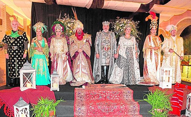 Imagen de archivo de una cena de hermandad.