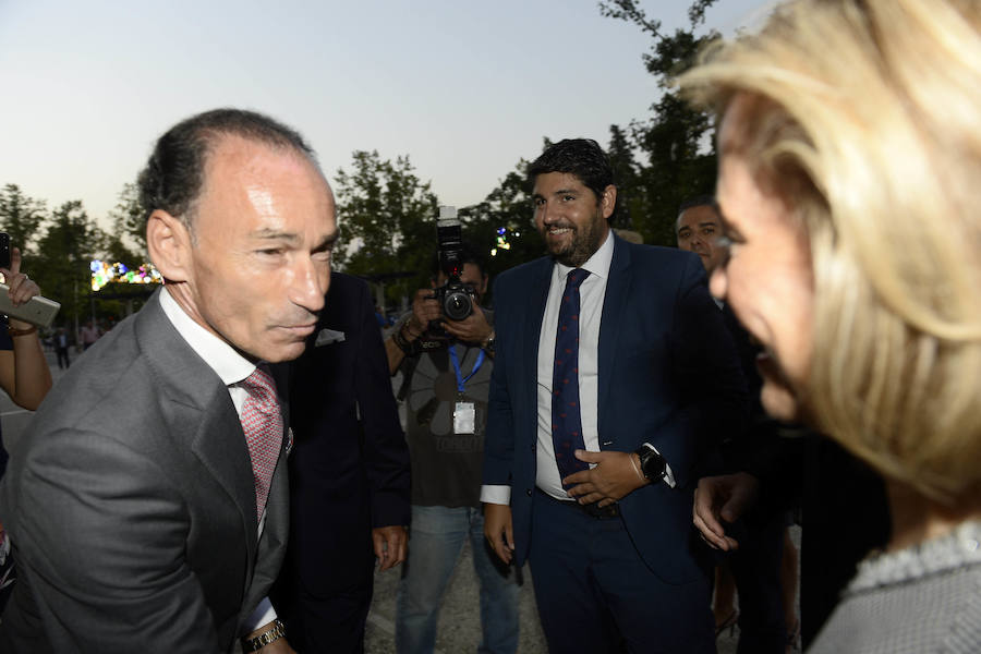 El diestro de Cehegín, que el próximo martes está anunciado en el coso de La Condomina en sus 25 años de alternativa, fue el pregonero taurino de la Feria 2018 en un acto en el Auditorio