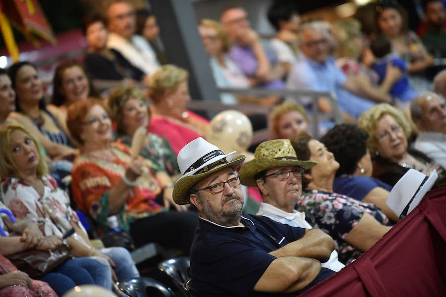 Este año, como novedad, el bando moro, encabezado por el rey Aben Hud, abre el desfile