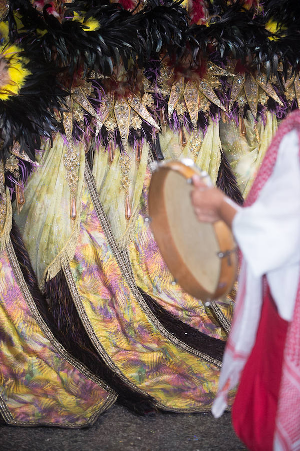 Este año, como novedad, el bando moro, encabezado por el rey Aben Hud, abre el desfile
