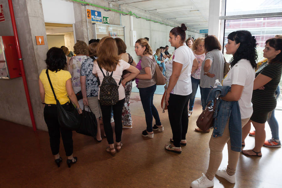 Las pruebas se llevaron a cabo este domingo en las aulas del campus de Espinardo, del La Merced, por el Edificio Rector Sabater y por el pabellón docente de Ciencias de la Salud, en el Hospital Clínico Universitario Virgen de la Arrixaca