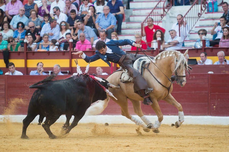 Andy Cartagena, Sergio Galán, Diego Ventura y el mayoral de Los Espartales salen a hombros tras repartirse ocho orejas