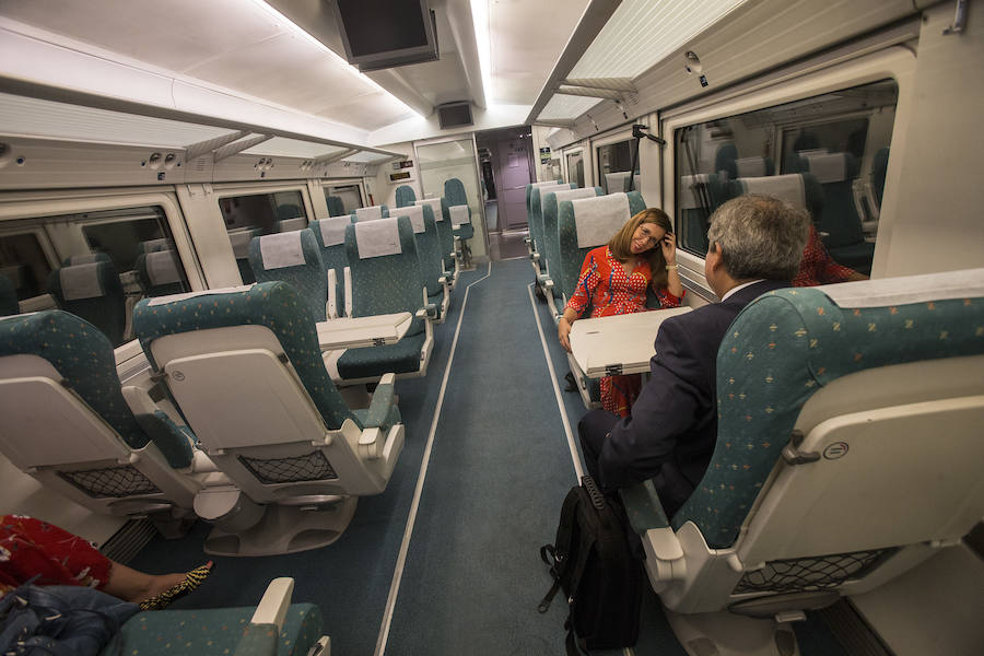 El Alvia salió de Cartagena a las 5.50 horas, llegando a Atocha a las 10.15 horas con cuatro minutos de retraso.