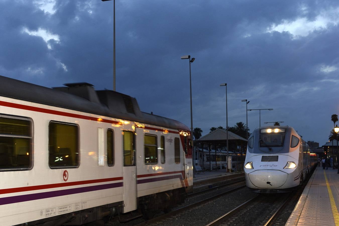 El Alvia salió de Cartagena a las 5.50 horas, llegando a Atocha a las 10.15 horas con cuatro minutos de retraso.