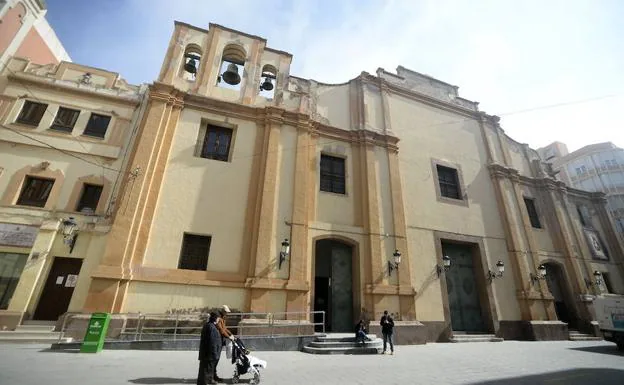 La iglesia de Santa María de Gracia de Cartagena lucirá un nuevo campanario  | La Verdad