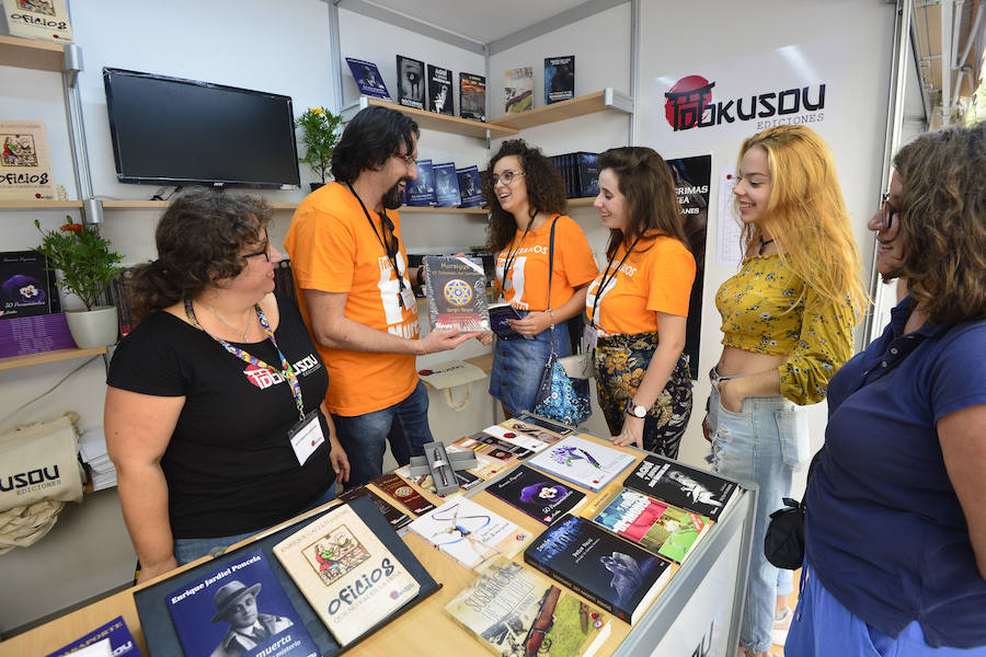 A lo largo de todo el fin de semana se celebrarán talleres infantiles en el entorno de Alfonso X ara fomentar la lectura entre los más pequeños