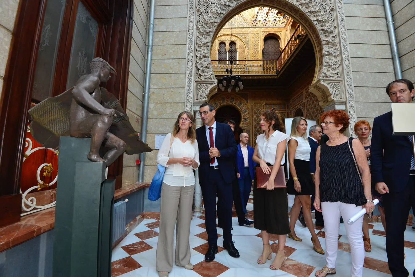 La investigadora lanzó un esperanzador anuncio en el Foro Nueva Murcia, donde ofreció una conferencia con motivo del Día Mundial del Alzhéimer: en cinco o diez años, pronosticó, será posible este diagnóstico precoz a partir de un simple análisis de sangre. 