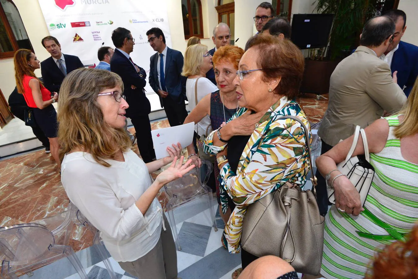 La investigadora lanzó un esperanzador anuncio en el Foro Nueva Murcia, donde ofreció una conferencia con motivo del Día Mundial del Alzhéimer: en cinco o diez años, pronosticó, será posible este diagnóstico precoz a partir de un simple análisis de sangre. 