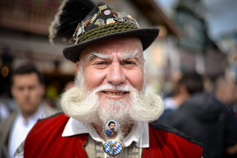 El Oktoberfest de Munich es la tradición más antigua de la bebida preferida de los alemanes, y dura desde el 22 de de septiembre hasta el 7 de octubre