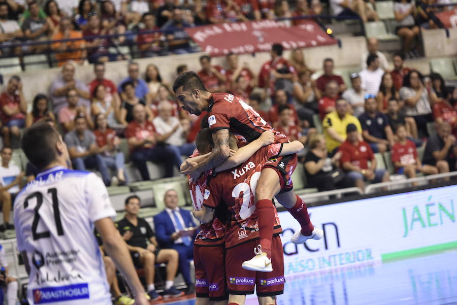 El equipo de Giustozzi confirma su gran inicio liguero con la victoria frente al Be Soccer UMA Antequera en el Palacio de los Deportes
