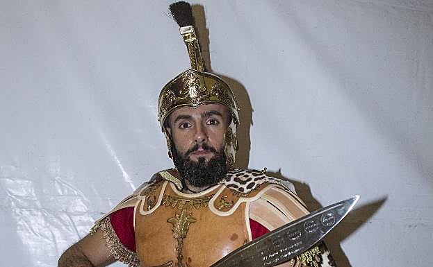 Adolfo Sánchez, en el papel del general Aníbal.