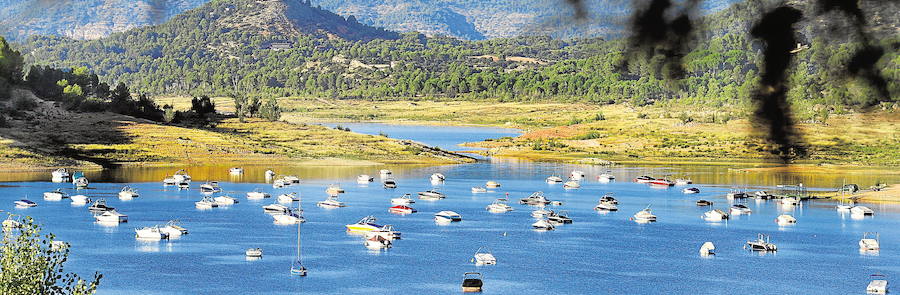 'La Verdad' recorre los embalses de Entrepeñas y Buendía, con más agua que hace doce meses pero al ralentí