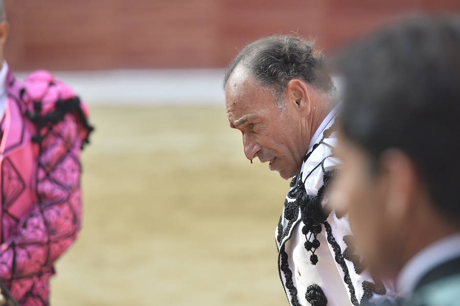 El torero celebra su última corrida junto a El Juli en la plaza de La Era de Abarán