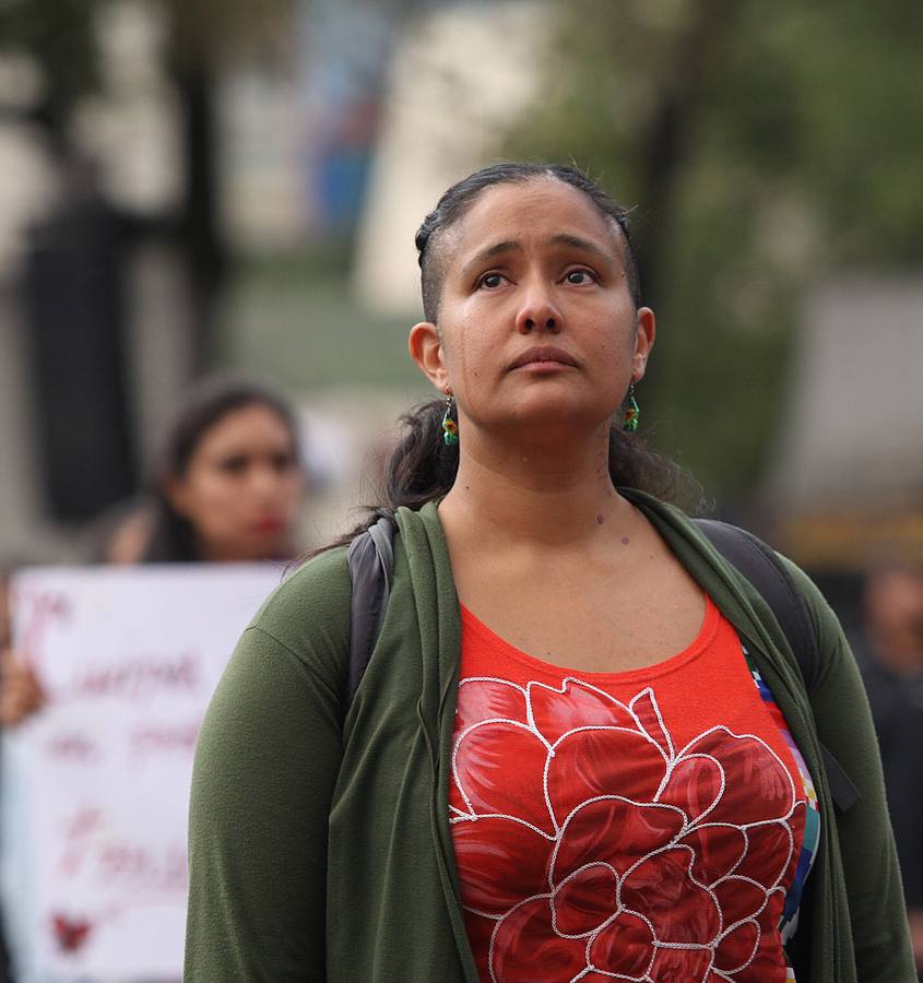 Víctimas de la represión estudiantil de 1968 y estudiantes universitarios se unieron para marchar a lo largo de Ciudad de México y exigir justicia el mismo día en que se cumplen 50 años de la masacre perpetrada por el Ejército mexicano contra un mitin de estudiantes en el barrio de Tlatelolco.