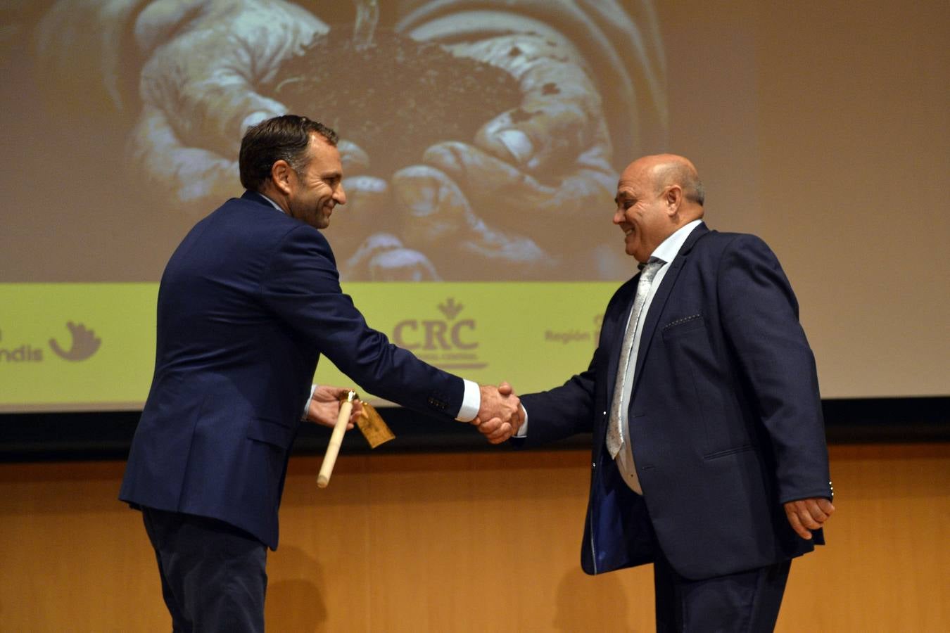 'La Verdad' reconoce la trayectoria de personas, empresas e instituciones referentes del sector agrícola