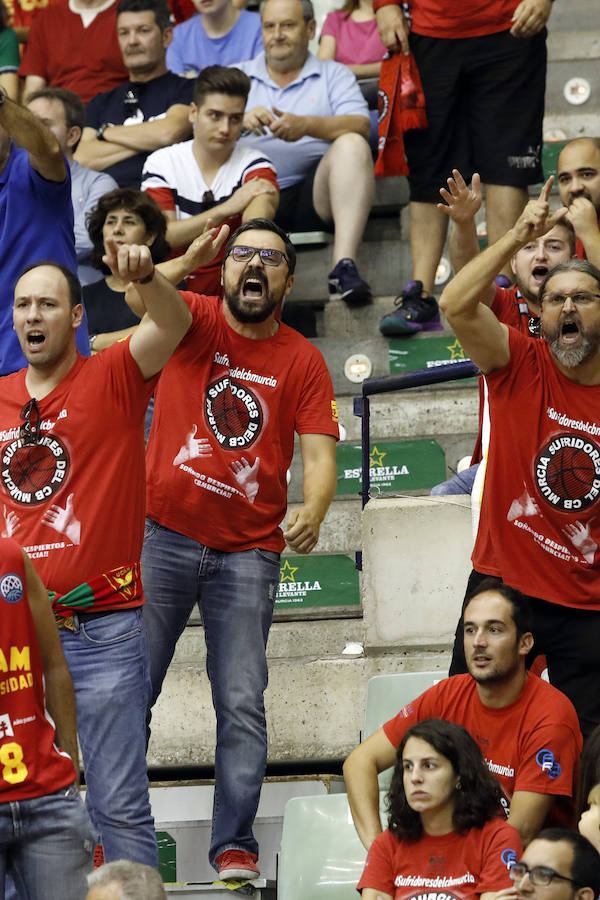 El UCAM CB pierde su primer partido de Liga en el Palacio contra el Valencia, que pasó por encima de los universitarios por 68-81
