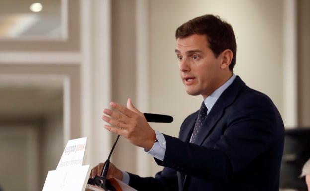 El presidente de Ciudadanos, Albert Rivera, ha protagonizado hoy el Desayuno Informativo de Europa Press en Madrid. 