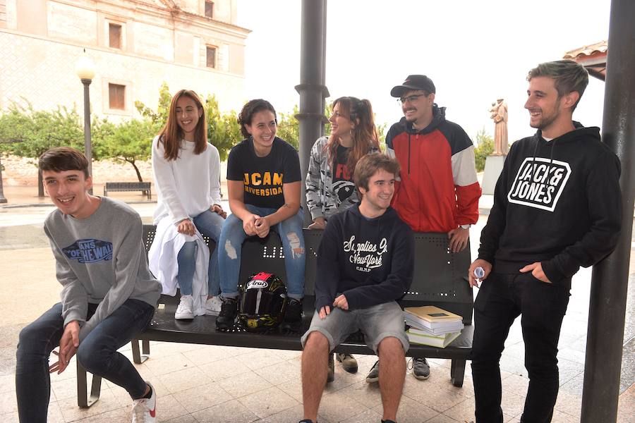 La piloto de Cehegín asegura que quiere tener su carrera universitaria terminada cuando deje la competición y «ejercer mi profesión como cualquier persona»