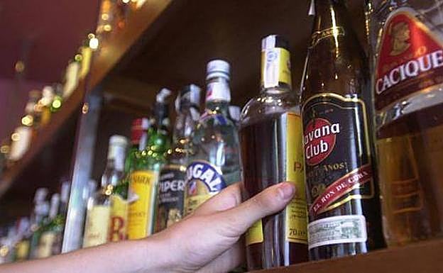 ¿Bebes «lo normal» o puede que tengas algún problema con el alcohol?
