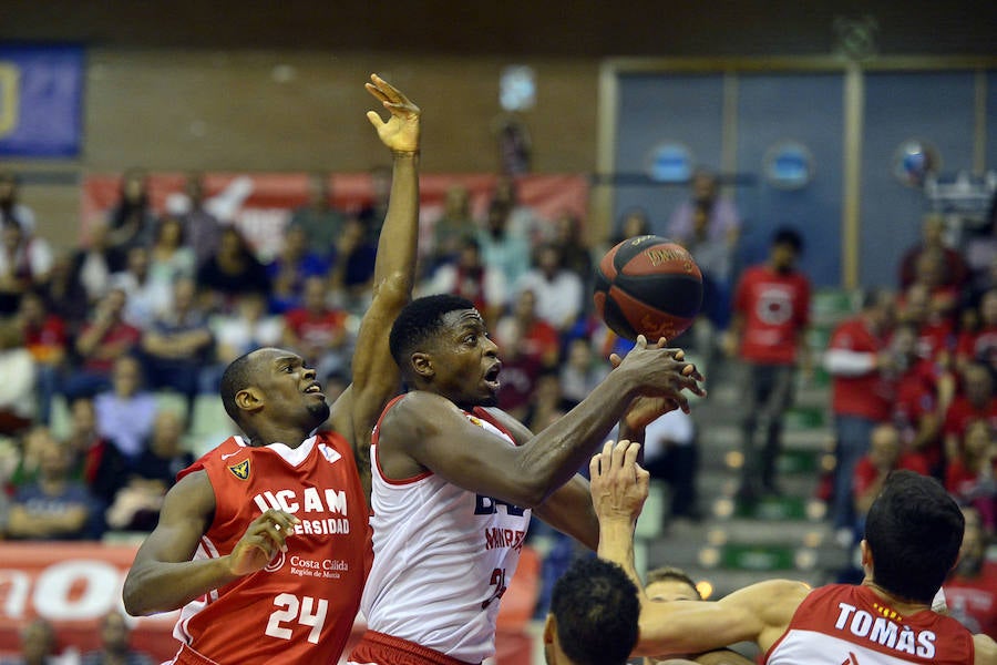 Los de Juárez caen ante el Manresa tras un partido insuficiente al que tuvieron ocasión de dar la vuelta
