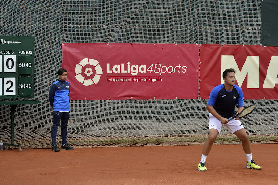 El Club de Tenis Barcino se medirá al Chamartín, mientras que el Club de Tenis Valencia se enfrentará al combinado murciano por un puesto en la final