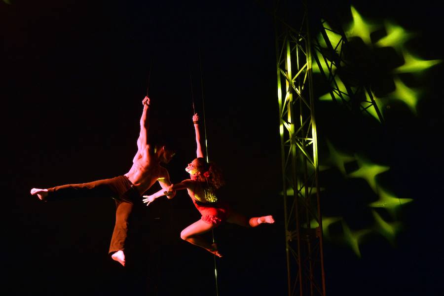 La fiesta estuvo presentada por Paula Vázquez y contó con la presencia del expiloto Pedro de la Rosa