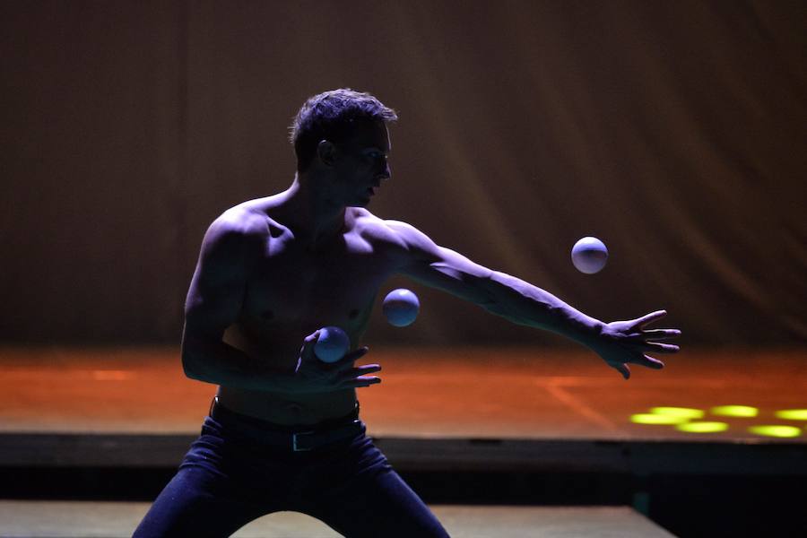 La fiesta estuvo presentada por Paula Vázquez y contó con la presencia del expiloto Pedro de la Rosa