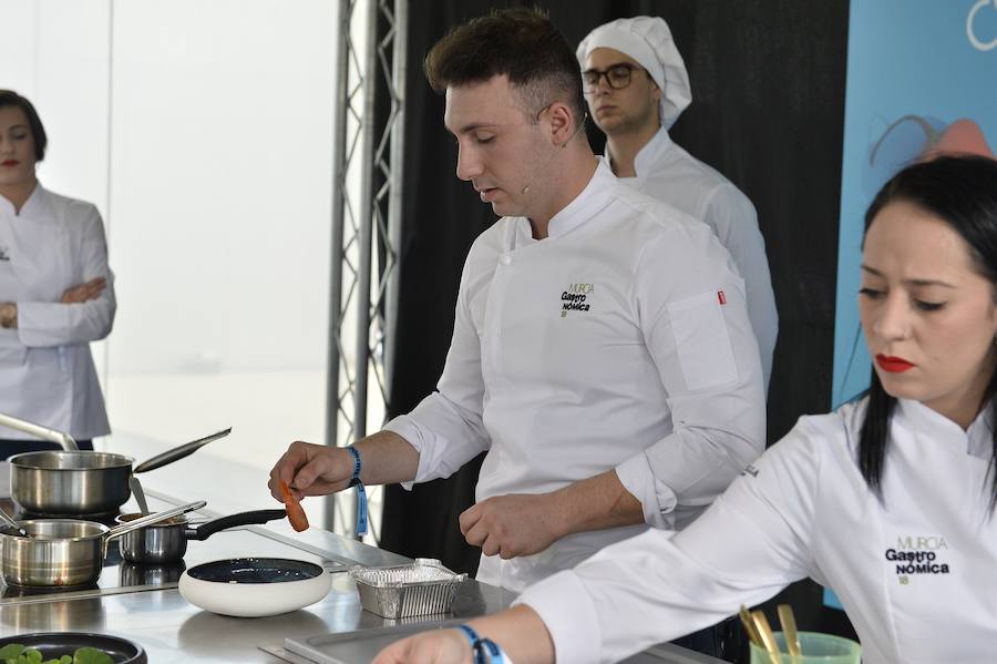 ‘Cocinando con los cinco sentidos’, ponencia de Marco Antonio Iniesta y María Egea (Restaurante Frases).