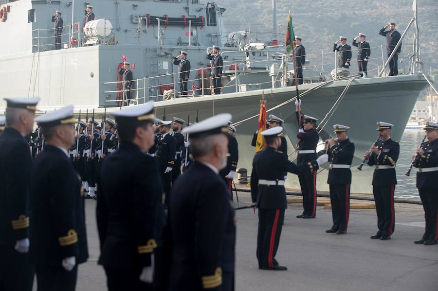 Manuel Garat Caramé, que continuará su visita por las unidades de la Armada de la ciudad portuaria este martes 13, fue designado en su nuevo cargo el 21 de septiembre por el Consejo de Ministros