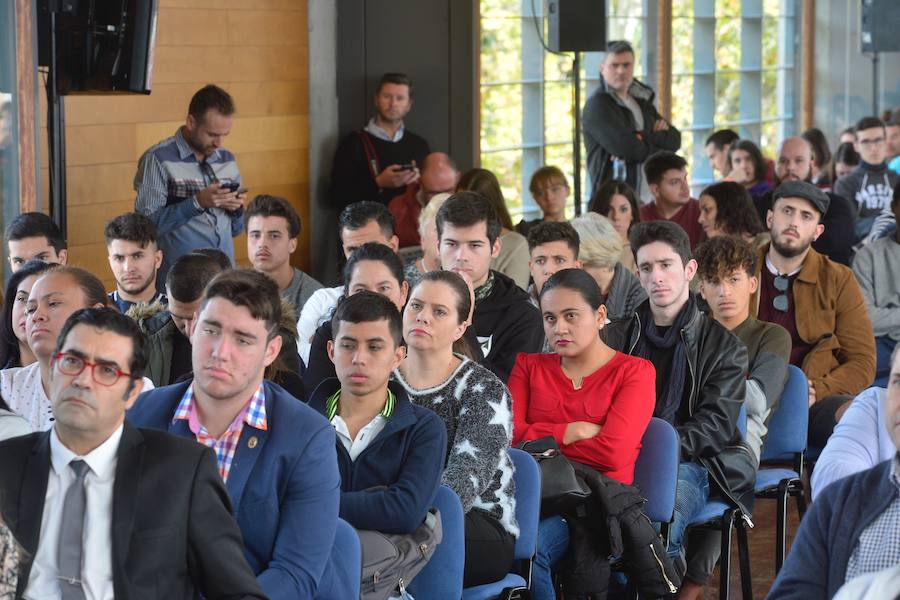 'ElKano: paisaje culinario (desembarco de las parrillas)', ponencia impartida por Aitor Arregi (ElKano, 1* Michelin)