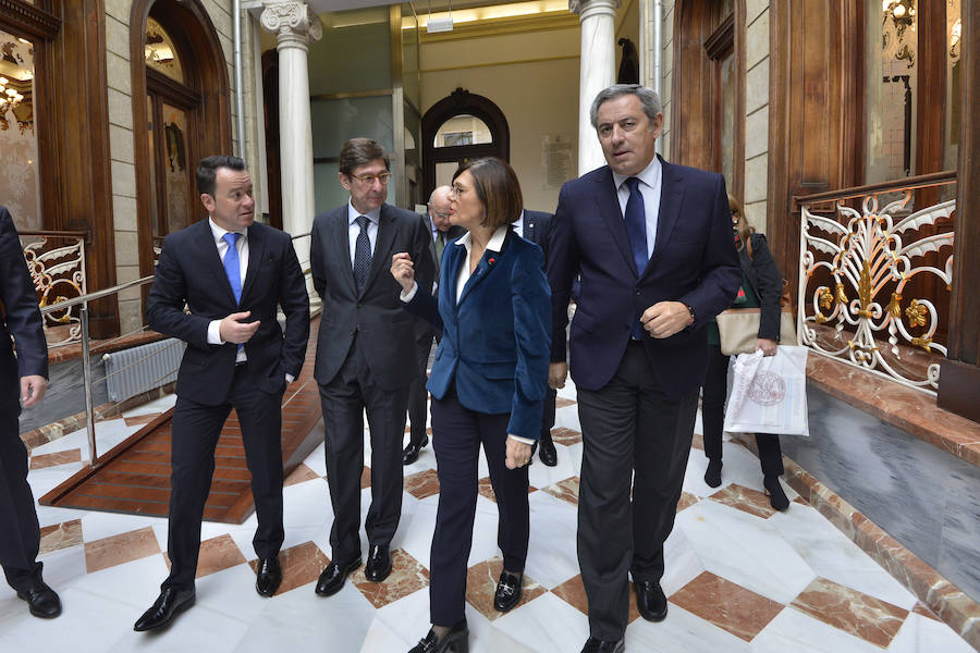 El presidente de Bankia reconoce en el Foro Nueva Murcia estar «muy satisfecho» con la fusión con BMN porque el objetivo es que fuera un proceso «rápido y eficaz»