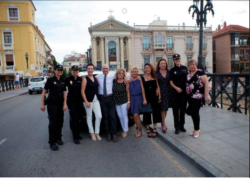 El objetivo de la asociación es recaudar dinero para la investigación contra el cáncer y ayudar a enfermos y familiares